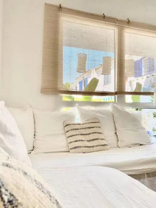Casa Blava Beach House L'Escala Spain