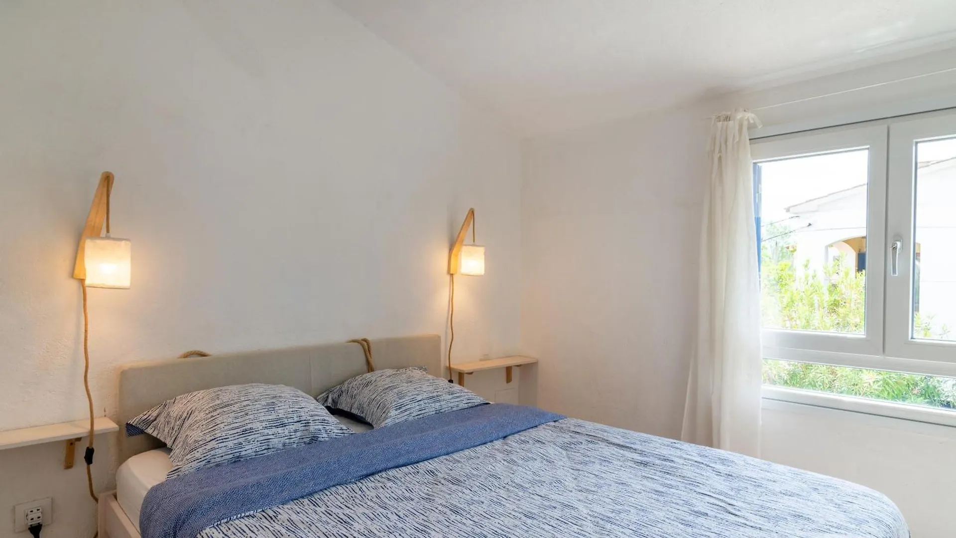 Casa Blava Beach House L'Escala 0*,  Spain