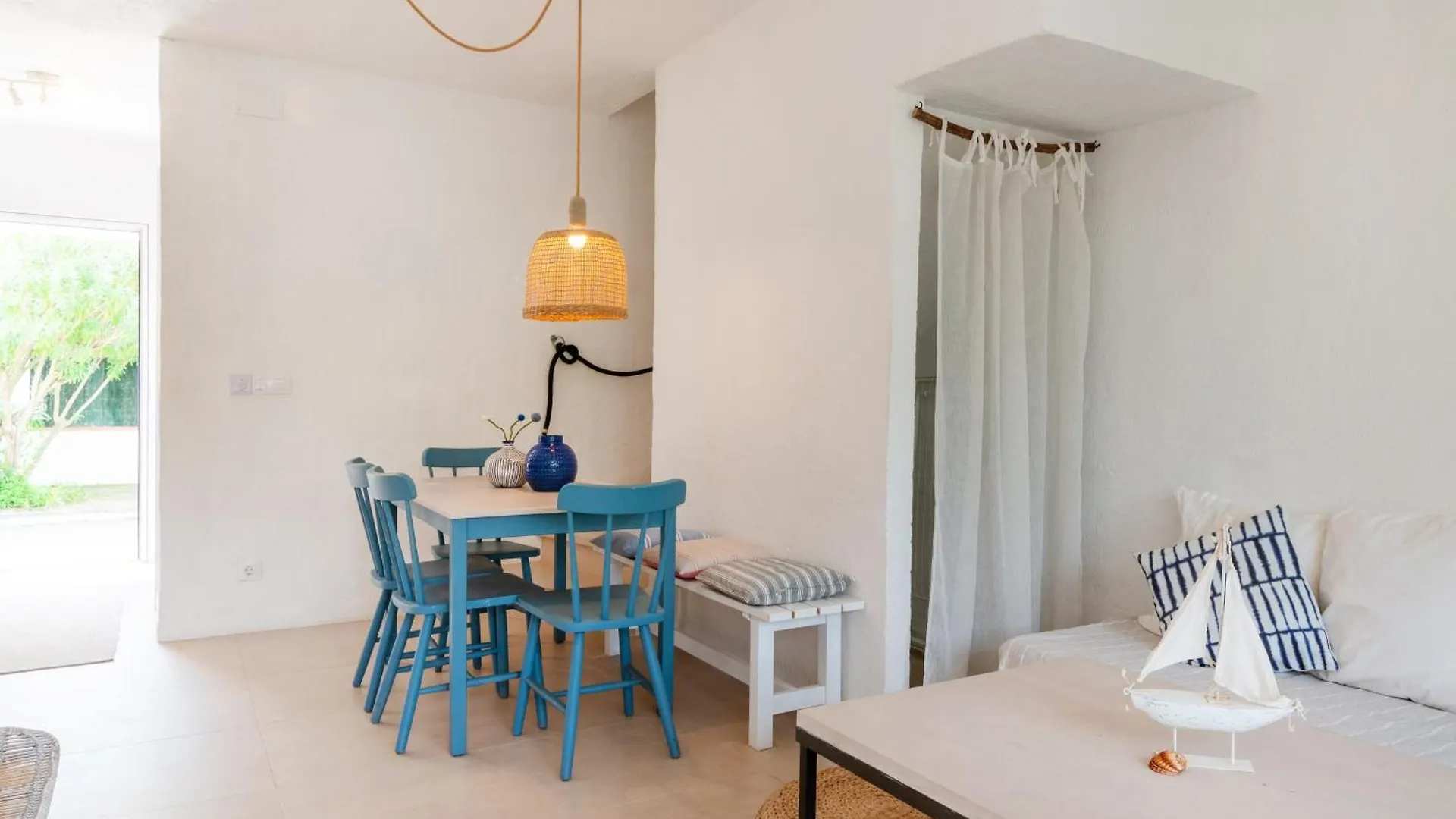 Holiday home Casa Blava Beach House L'Escala
